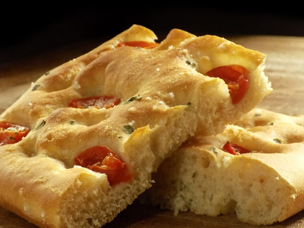 Focaccia pugliese