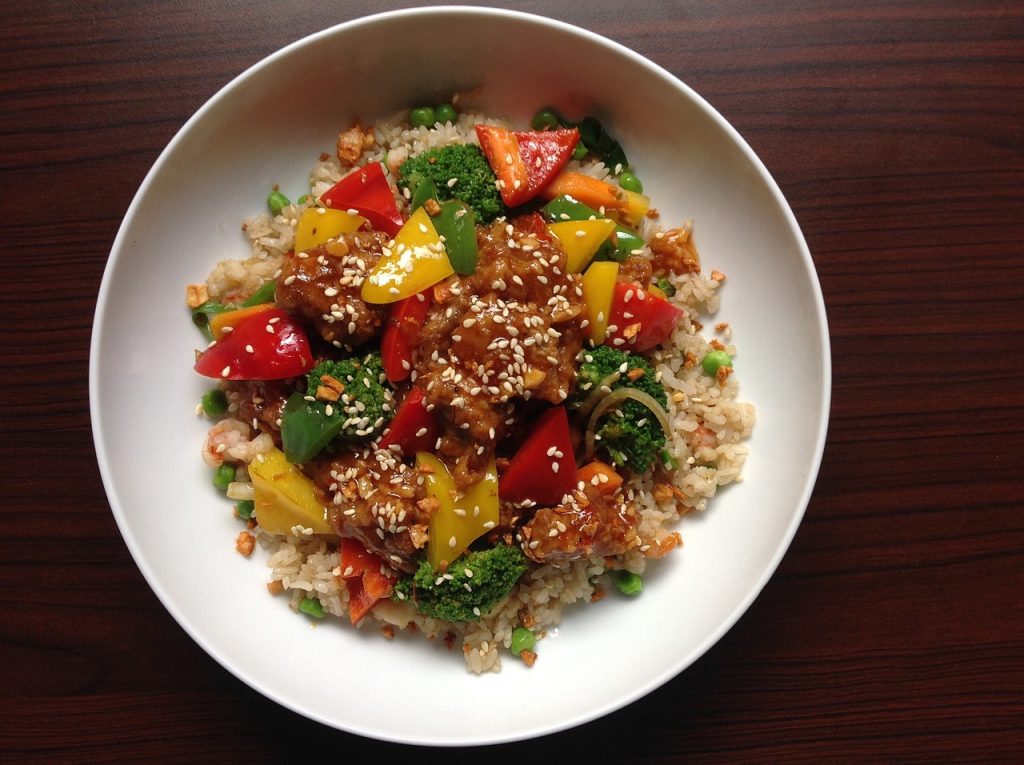 Riso con verdure saltate