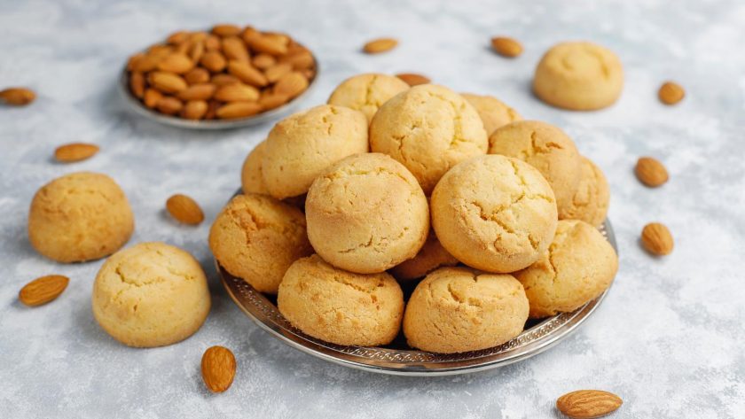 Amaretti tipici sardi