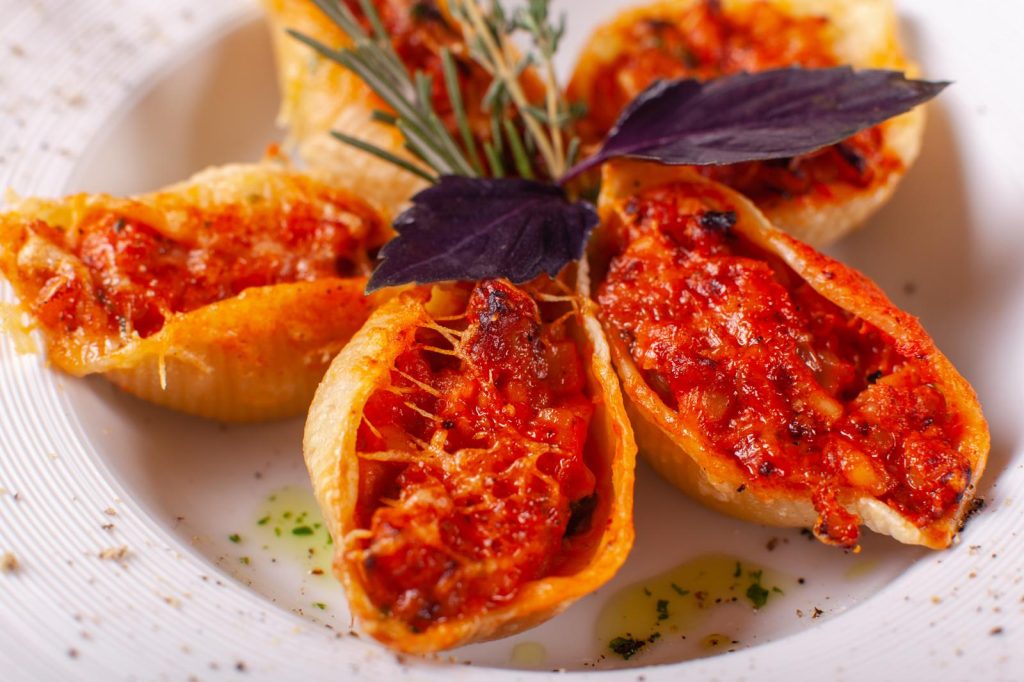 Conchiglioni ripieni al forno