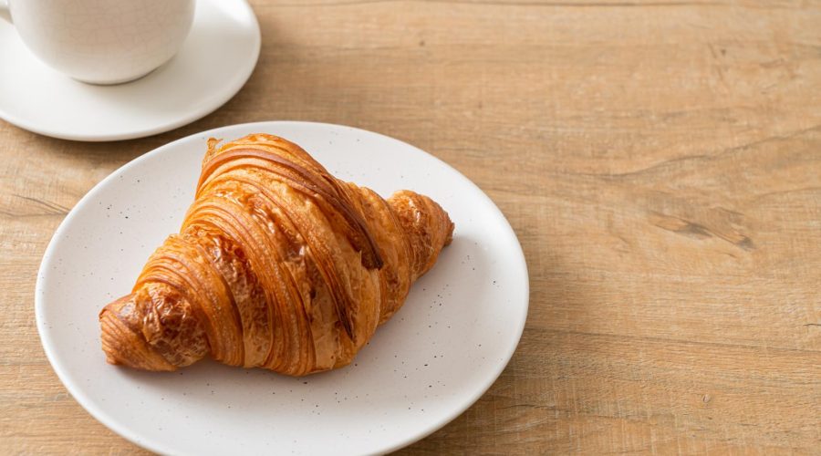 Cornetti di pasta sfoglia