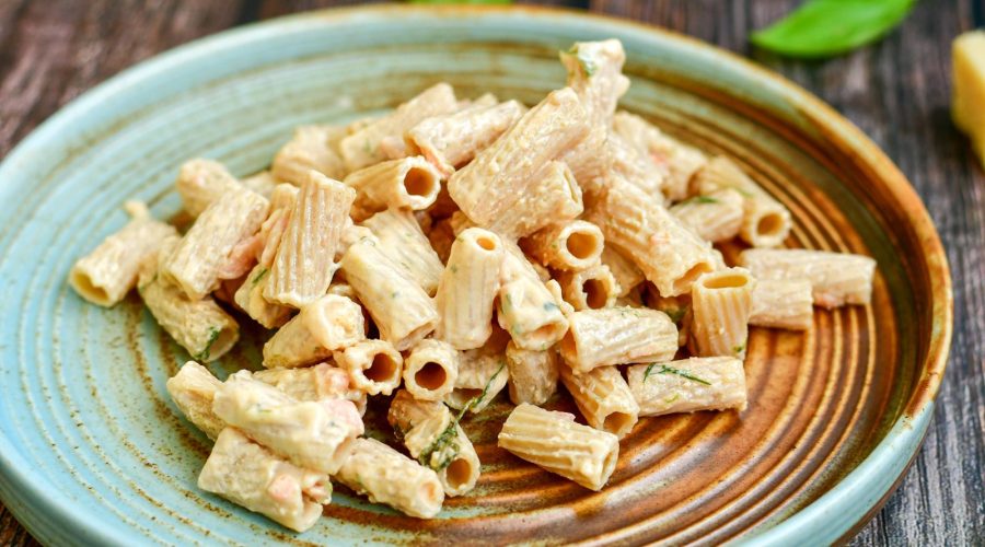 Pasta con salmone affumicato