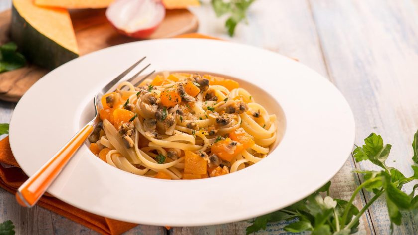 Pasta zucchine e pancetta