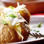 Patate ripiene al forno