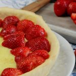 Torta con crema pasticcera