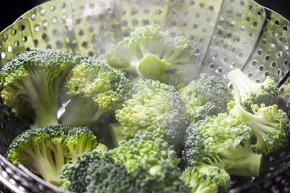 Broccoli al vapore