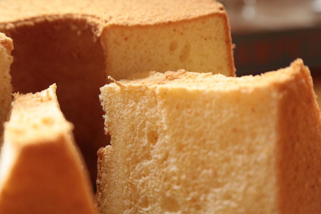 Chiffon cake all'arancia