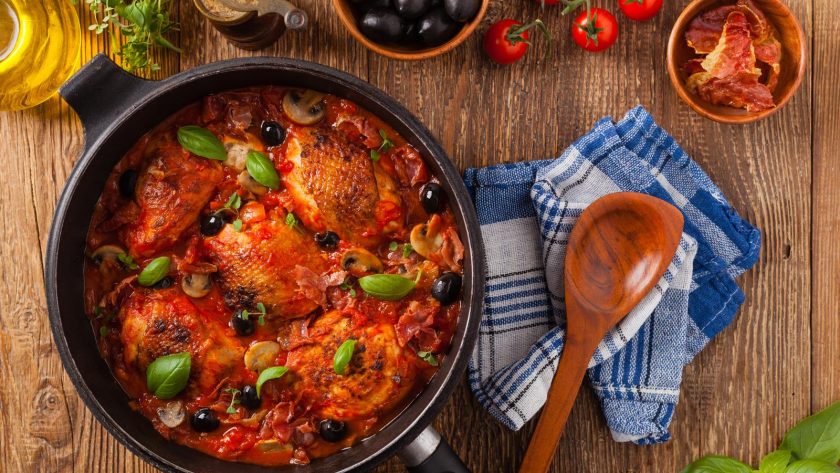 Cosce di pollo alla cacciatora