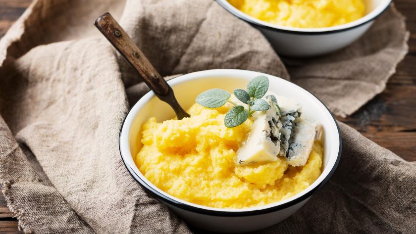 Polenta in pentola a pressione