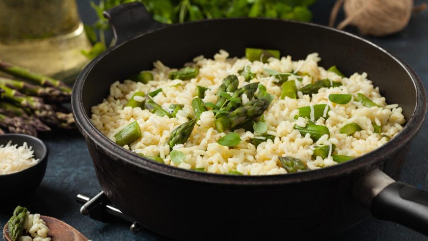 Risotto con asparagi selvatici