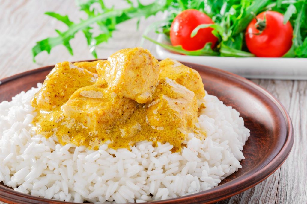 Straccetti di pollo al curry