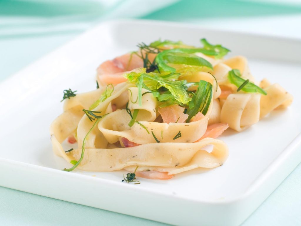 Tagliatelle al salmone