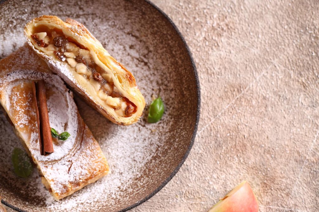 Torta mele e cioccolato